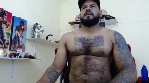 damian64436171 online show from 09-17-25, 02:52