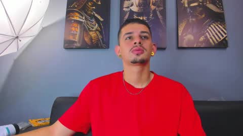 Snapshot of damian__oliver chatting on 02-27-26, 05:40 Damian Oliver online show from 02-27-26, 05:40