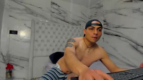 damian_and_tiana online show from 03-04-25, 03:22