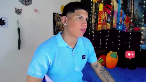 Snapshot of damian_latinxxx chatting on 01-14-25, 03:01 Damian online show from 01-14-25, 03:01