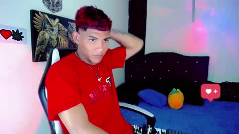 Snapshot of damian_latinxxx chatting on 01-20-25, 08:09 Damian online show from 01-20-25, 08:09