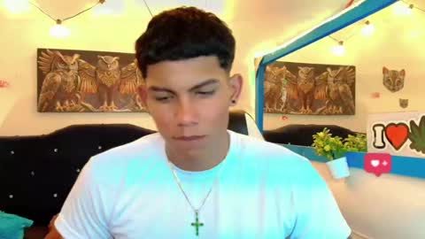 Snapshot of damian_latinxxx chatting on 02-07-25, 05:20 Damian online show from 02-07-25, 05:20