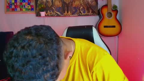 Snapshot of damian_latinxxx chatting on 02-16-25, 01:14 Damian online show from 02-16-25, 01:14