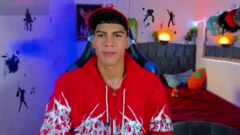 Snapshot of damian_latinxxx chatting on 09-21-25, 01:51 Damian online show from 09-21-25, 01:51