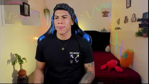 Damian online show from 02-13-26, 04:08