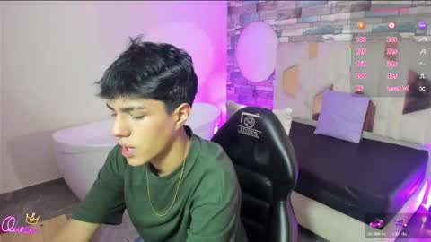 Snapshot of damian_tay chatting on 05-15-26, 11:28 damian_tay online show from 05-15-26, 11:28