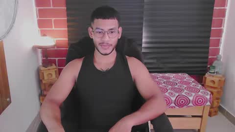 instagram damiannreed. online show from 03-05-25, 02:12