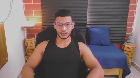 instagram damiannreed. online show from 03-07-25, 12:45