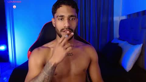 Snapshot of damiano_walker chatting on 02-04-26, 05:46 damiano_walker online show from 02-04-26, 05:46