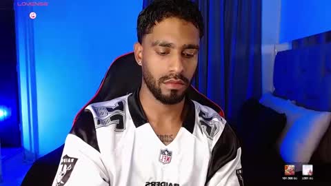 Snapshot of damiano_walker chatting on 02-06-26, 04:06 damiano_walker online show from 02-06-26, 04:06