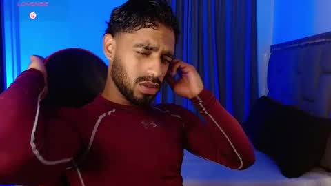 Snapshot of damiano_walker chatting on 03-05-26, 04:08 damiano_walker online show from 03-05-26, 04:08