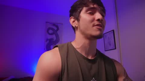 Snapshot of damianow chatting on 12-28-24, 12:15 insta damn8 -------- online show from 12-28-24, 12:15