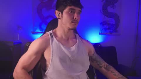 Snapshot of damianow chatting on 01-23-25, 12:25 insta damn8 -------- online show from 01-23-25, 12:25