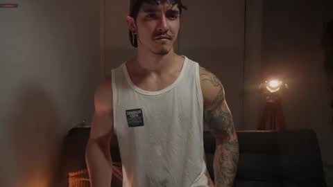 Snapshot of damianow chatting on 09-22-25, 12:45 insta damn8 -------- online show from 09-22-25, 12:45