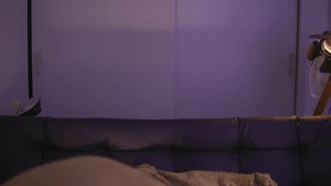 Snapshot of damianow chatting on 10-22-25, 02:50 insta damn8 -------- online show from 10-22-25, 02:50