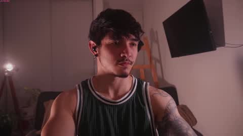 Snapshot of damianow chatting on 11-10-25, 11:48 insta damn8 -------- online show from 11-10-25, 11:48