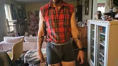 damien_mace online show from 11-22-25, 01:10