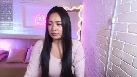 Snapshot of damii_tay chatting on 03-11-25, 06:32 Damii online show from 03-11-25, 06:32