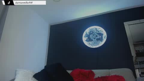 INSTAGRAM  DAMMIANMILLEROFICIAL online show from 04-26-26, 10:13