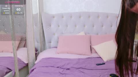 Julia online show from 02-17-25, 01:15