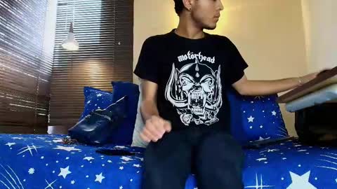 Snapshot of damon_salvarote_s chatting on 03-05-26, 07:10 Damon Salvatore online show from 03-05-26, 07:10