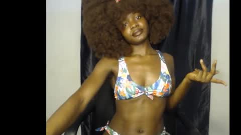 leah online show from 11-12-25, 05:52