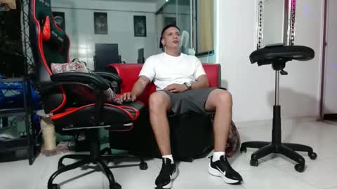 damyan_2003 online show from 01-01-25, 03:02