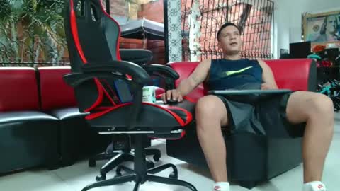 damyan_2003 online show from 03-04-25, 09:43