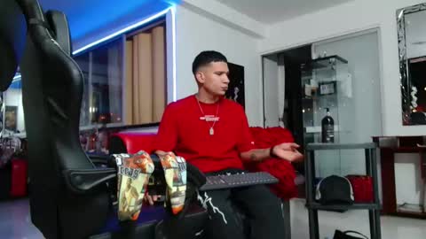 damyan_2003 online show from 11-17-25, 02:39