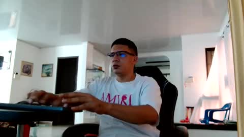 damyan_2003 online show from 05-28-26, 02:03