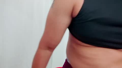 Diane Blosson online show from 04-28-26, 01:15