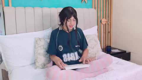 D A N online show from 01-15-26, 08:01