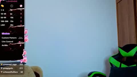 Snapshot of dana_ebony_ chatting on 10-05-25, 06:17 Danna online show from 10-05-25, 06:17