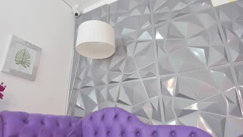    online show from 02-06-25, 01:16