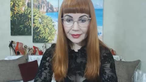 Snapshot of danceglory chatting on 03-09-26, 06:39 Danceglory online show from 03-09-26, 06:39