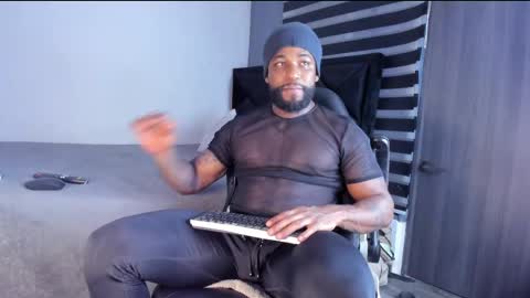 Dancel online show from 04-19-26, 08:33