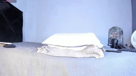 Dancel online show from 05-14-26, 04:47