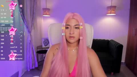 Snapshot of dandara_thompsson chatting on 10-23-25, 10:19 Dandara online show from 10-23-25, 10:19