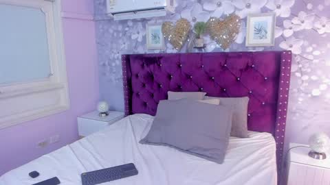 Daniela online show from 01-24-25, 11:37