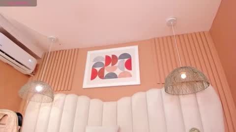 Daniela online show from 12-17-25, 10:21