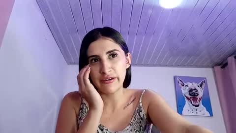 Danella Houston online show from 02-09-25, 05:43