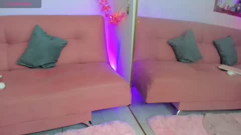 Snapshot of danessacronin chatting on 06-13-26, 03:43 Danesa online show from 06-13-26, 03:43