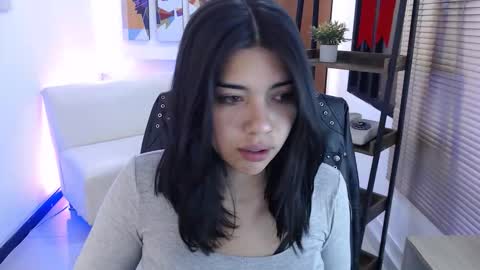 Veronica online show from 02-18-26, 11:50