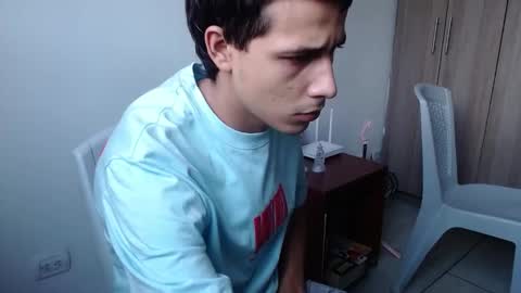 Ela and Santi online show from 10-01-25, 10:16