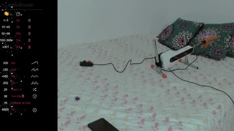 Snapshot of dani_ary chatting on 04-23-26, 05:26 DANI online show from 04-23-26, 05:26