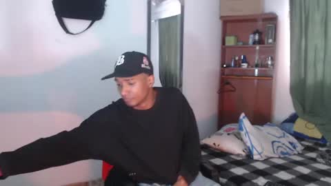 Snapshot of dani_brown19 chatting on 05-03-26, 01:50 dani_brown19 online show from 05-03-26, 01:50