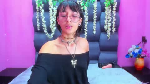 dani_dream online show from 10-09-25, 02:04