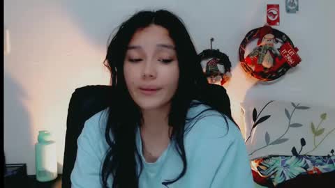 Snapshot of dani_jocelyn chatting on 12-28-24, 09:30 dani y jocelyn online show from 12-28-24, 09:30