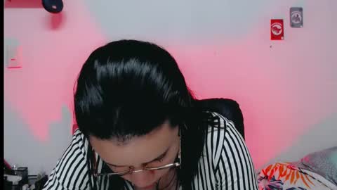 Snapshot of dani_jocelyn chatting on 01-09-25, 08:01 dani y jocelyn online show from 01-09-25, 08:01