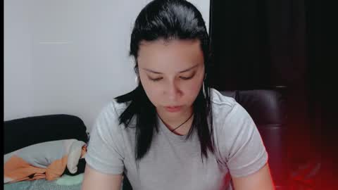 Snapshot of dani_jocelyn chatting on 01-15-25, 06:51 dani y jocelyn online show from 01-15-25, 06:51